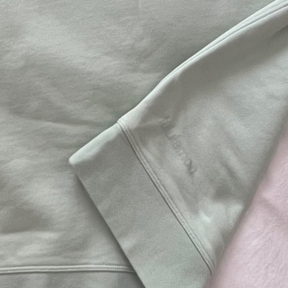 Lululemon Perfectly Oversized Crew Sweatshirt Green Size 6 Mint Green - Picture 5 of 5